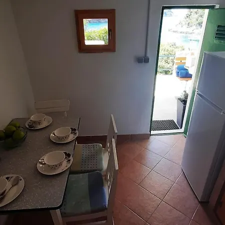 House ,, Plavi Biser 