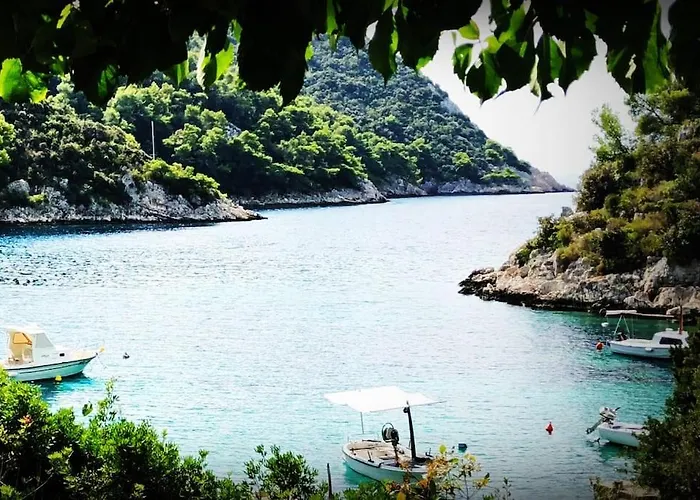 House ,, Plavi Biser 