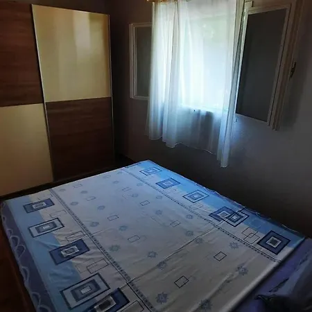 House ,, Plavi Biser 