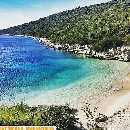 House ,, Plavi Biser 
