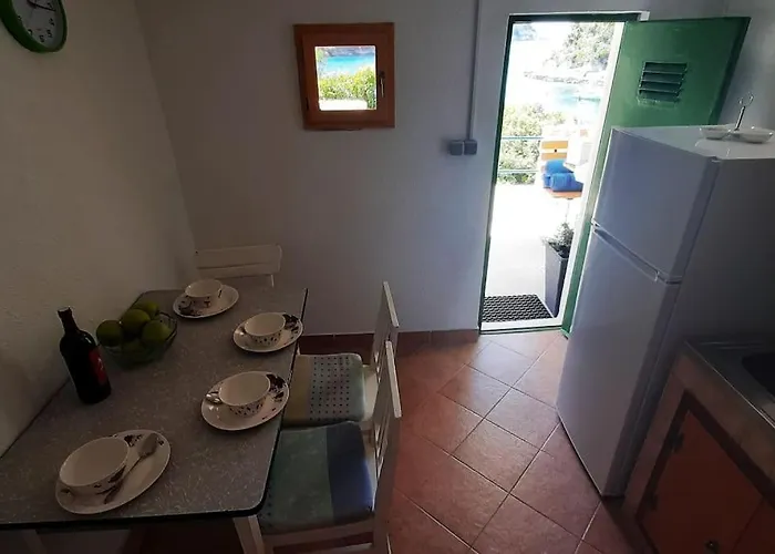 House ,, Plavi Biser 